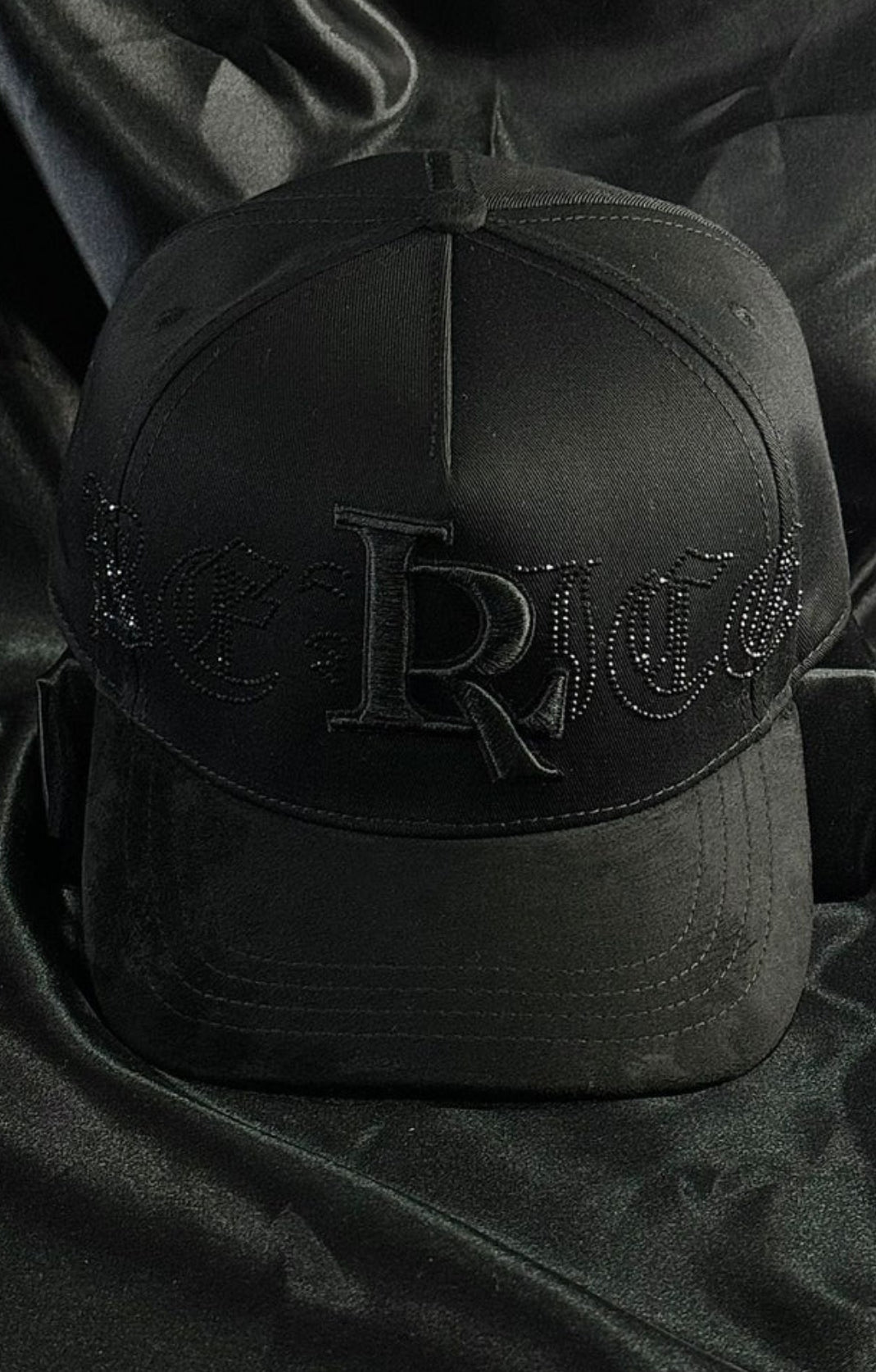 Luis R TOTO FULL BLACK