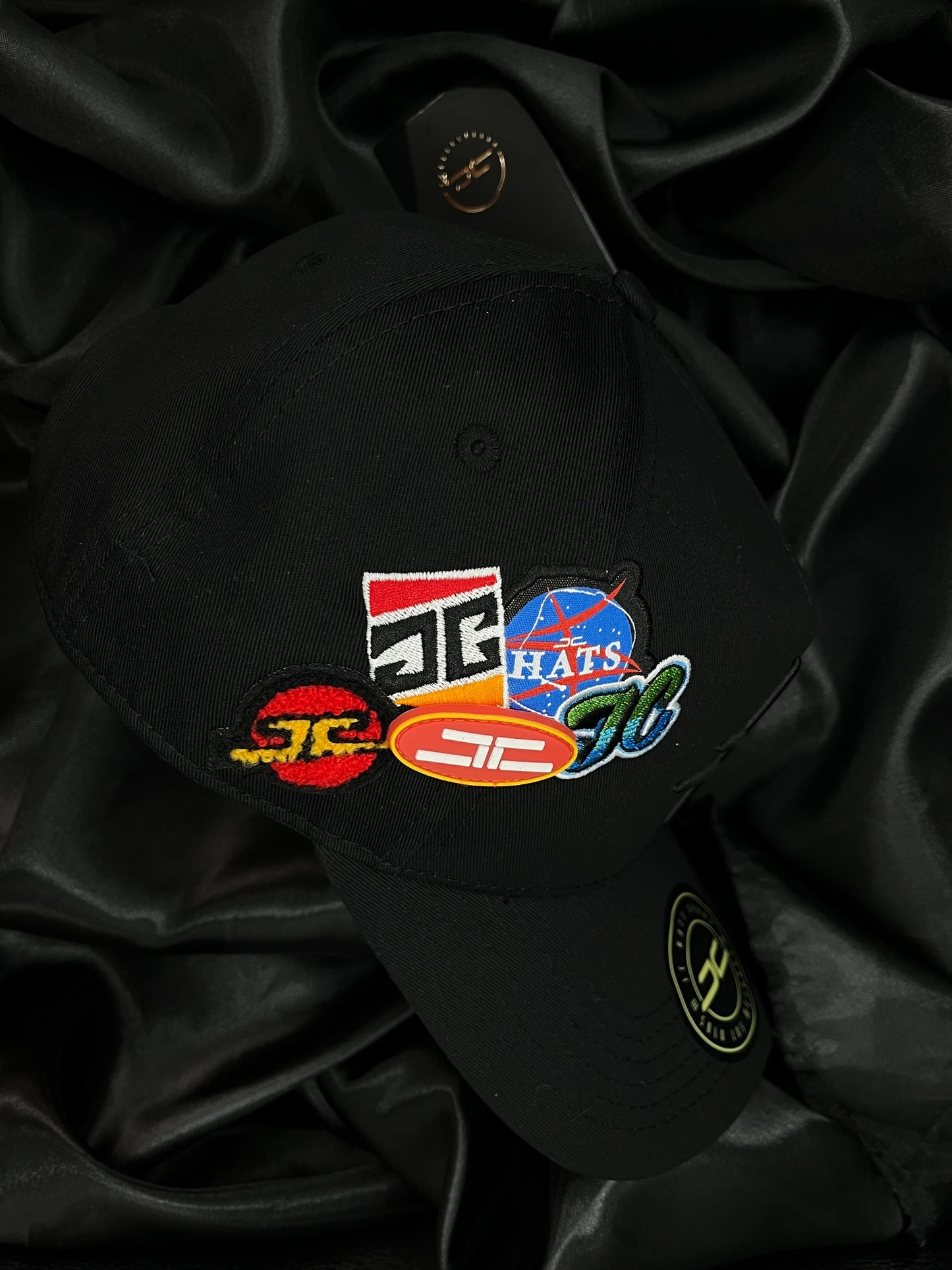 JC DOUBLE CURVE BLACK